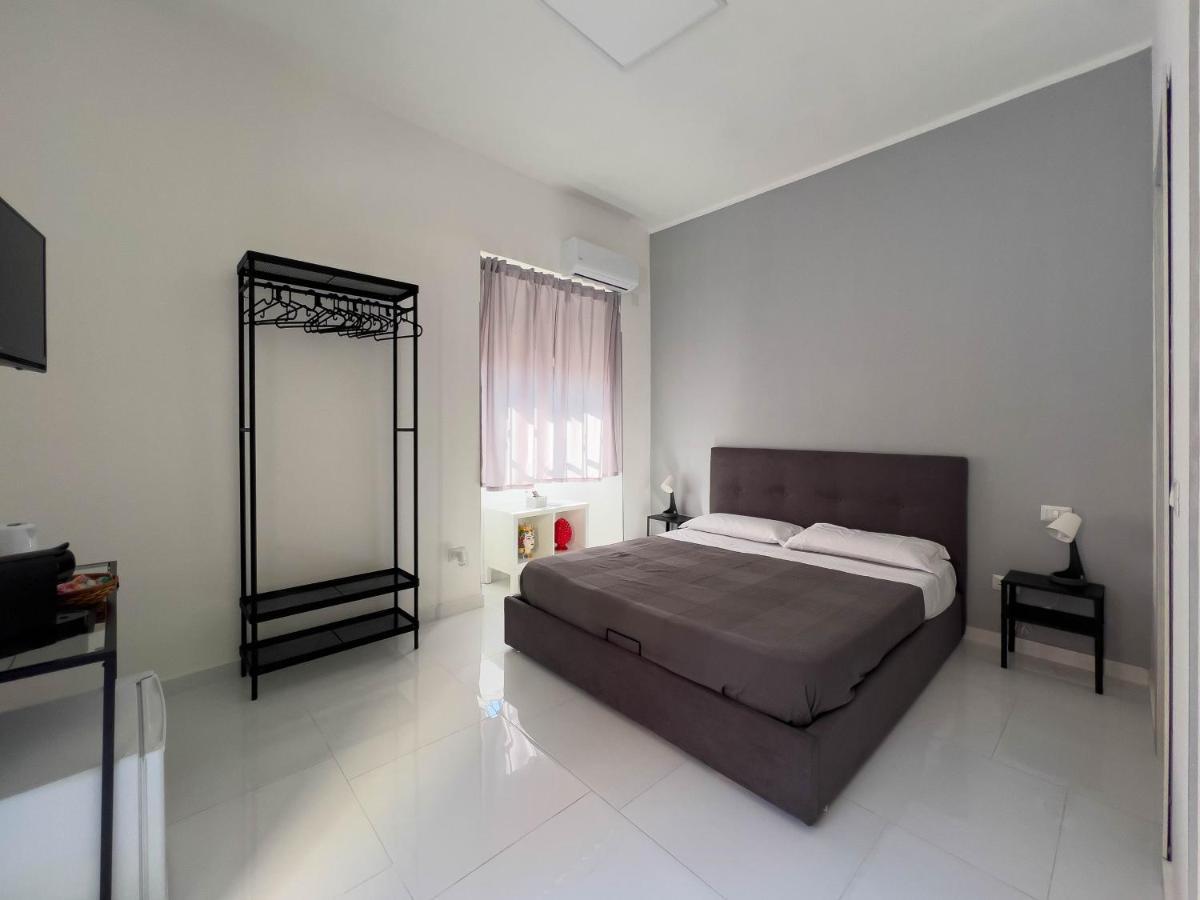 Apartament Casa Gale - House In Catania Center Zewnętrze zdjęcie