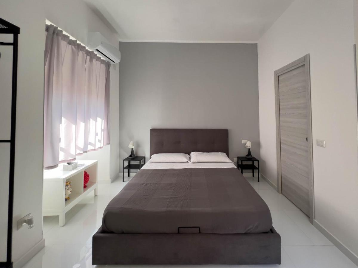Apartament Casa Gale - House In Catania Center Zewnętrze zdjęcie